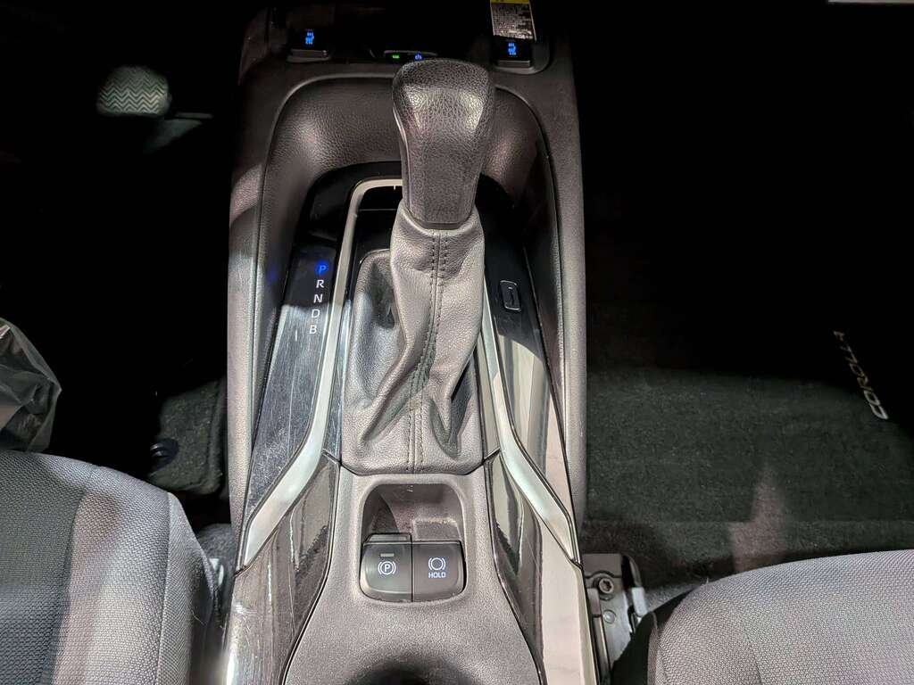 Toyota Corolla LE CVT 2021 Argent Val-David - photo #26