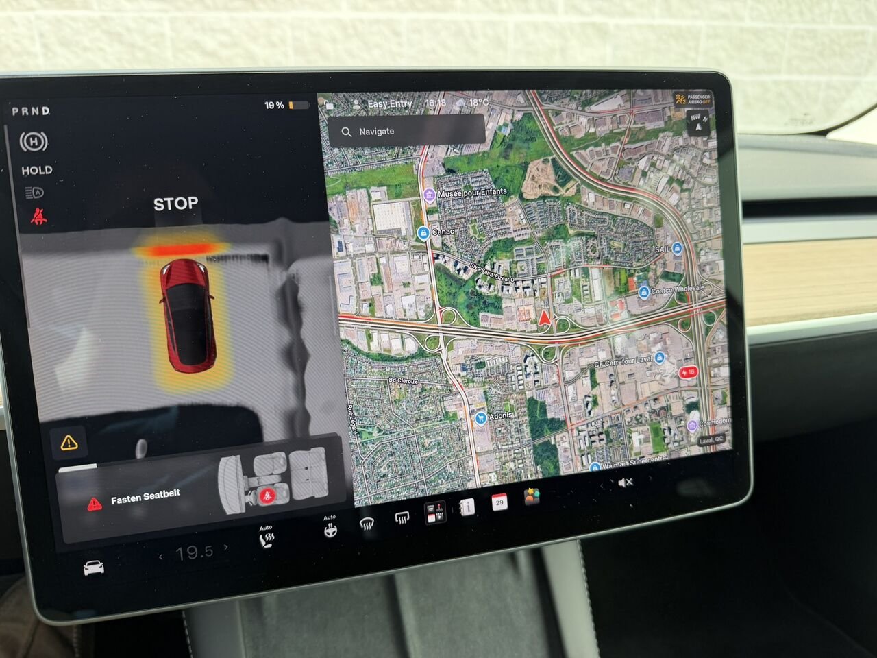 Tesla Model 3 LONG RANGE AWD 2023 Rouge Laval - photo #26