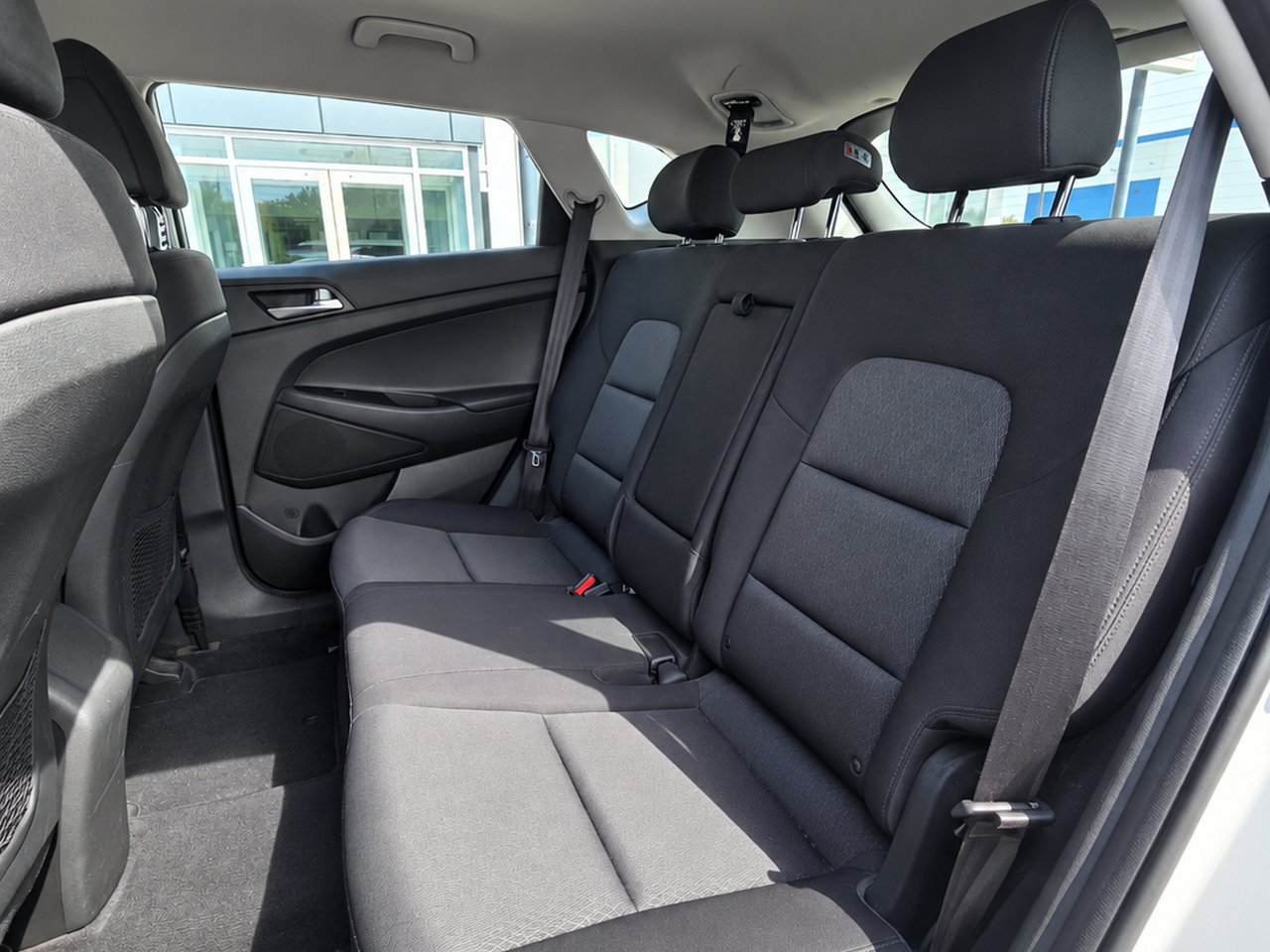 2018 Hyundai Tucson AWD White Granby - photo #12