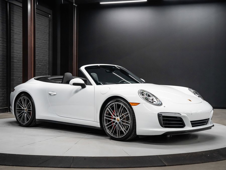 2018 Porsche 911 2018 White
