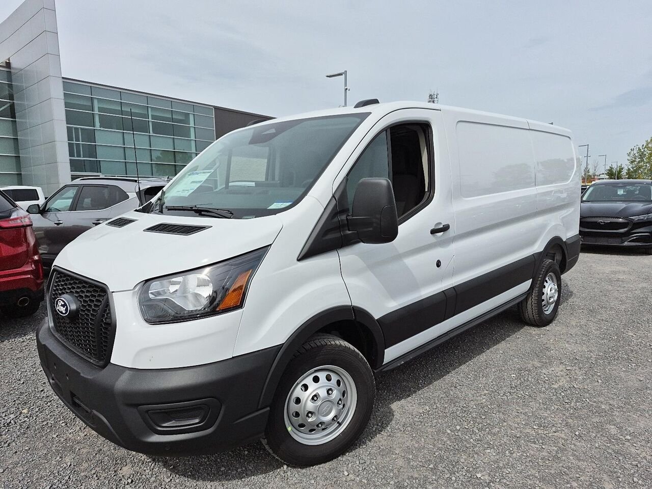 2027 Ford Transit Cargo Van Oxford White Saint-Jérôme - photo #0