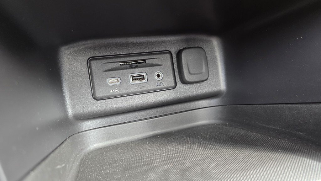 CHEVROLET Equinox RS AWD 2024 Noir Mont-Laurier - photo #37