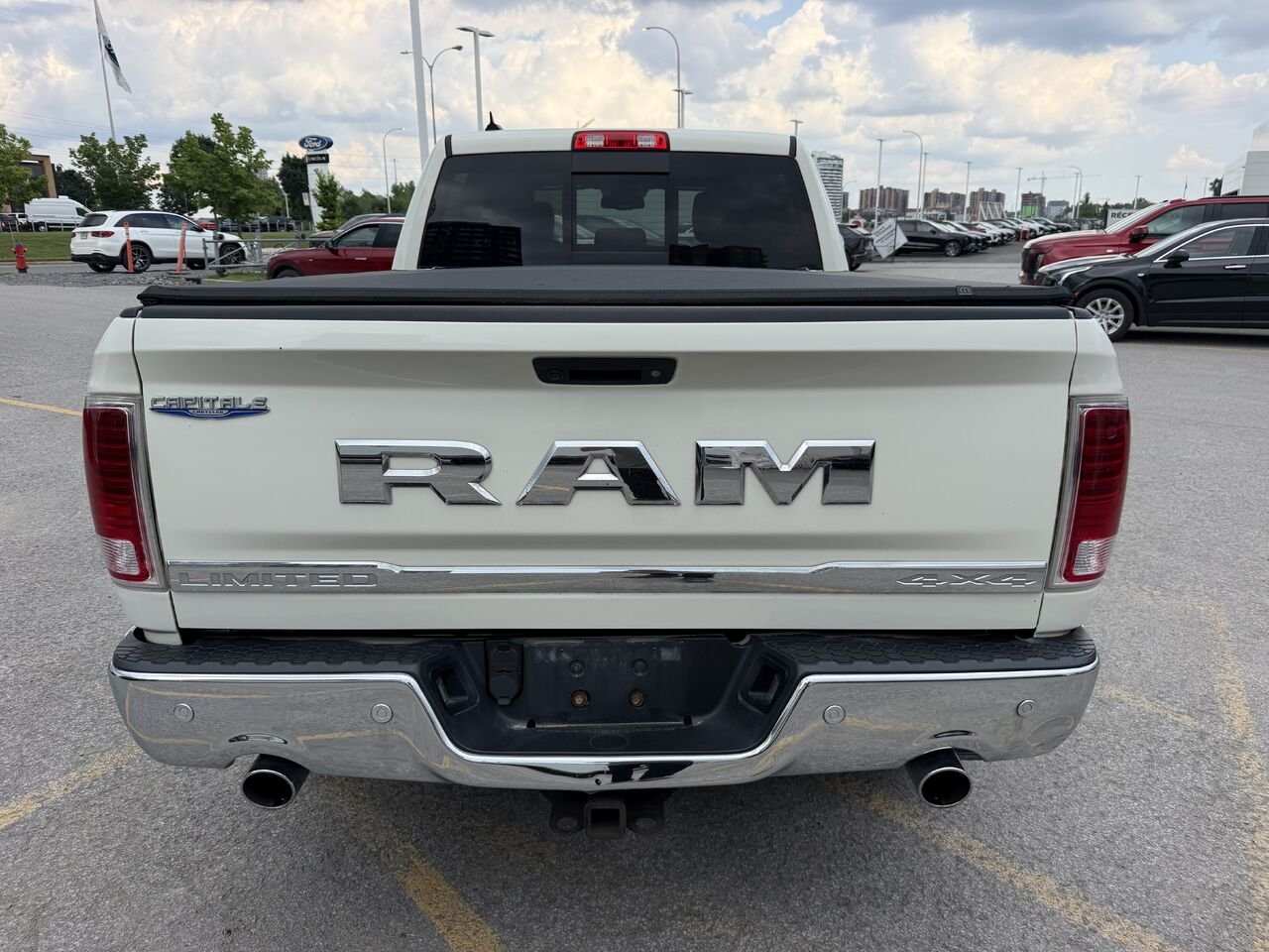 Ram 1500 *DIESEL* LIMITED CREW CAB 2018 Blanc Laval - photo #12