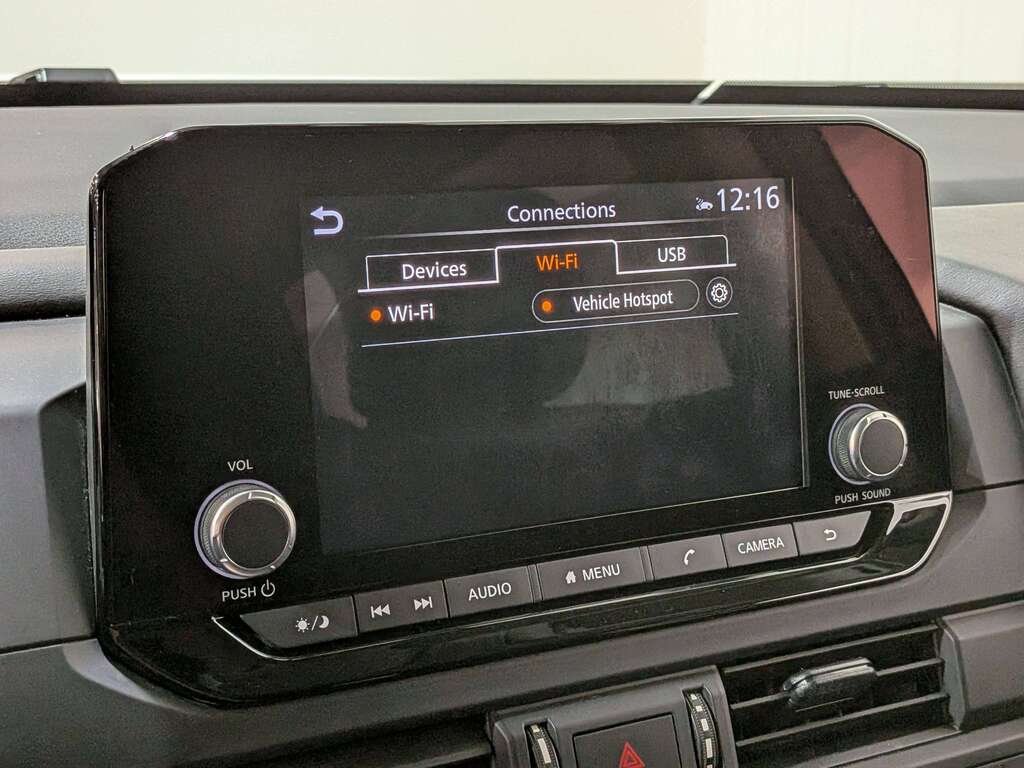 2024 Nissan Pathfinder S 4WD White Val-David - photo #26