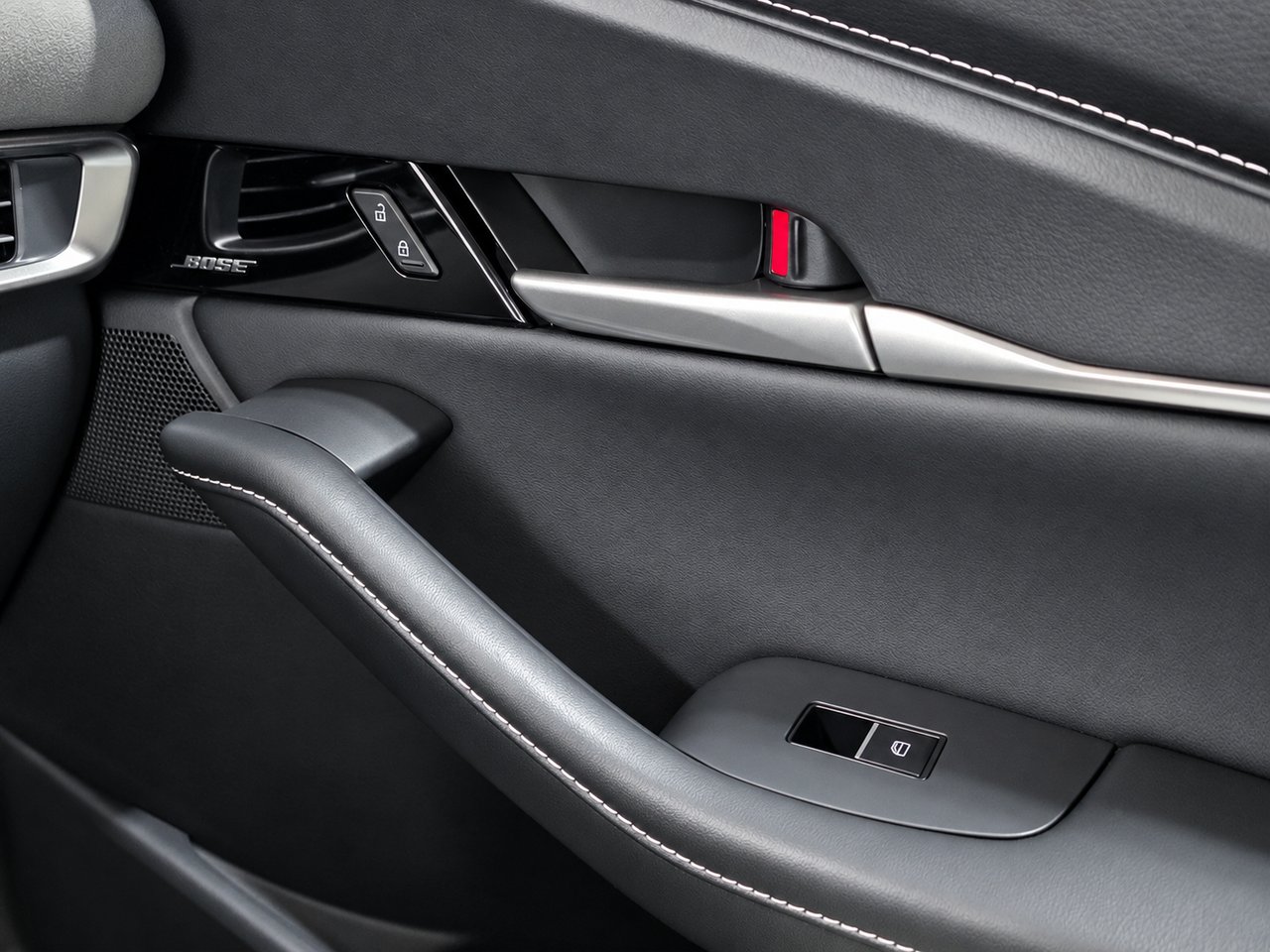 2026 Mazda CX-30 GT turbo, Black Val-David - photo #17
