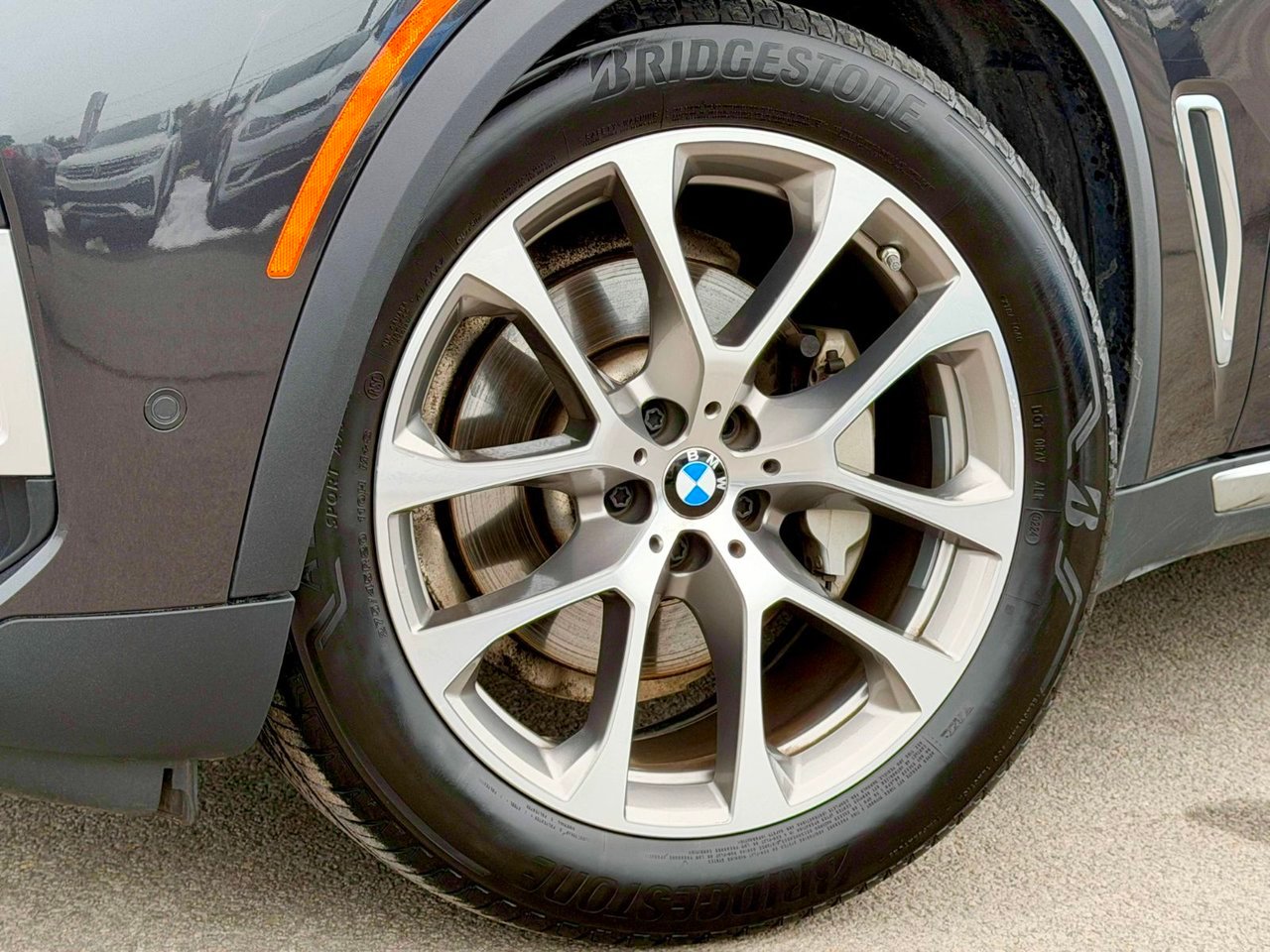 2022 BMW X5 gray Notre-Dame-des-Prairies - photo #11