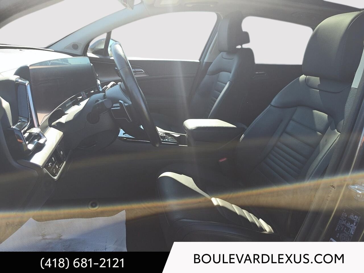 Kia Sportage hybride rechargeable 19822A | SX TI avec intérieur noir 2024 Gris Québec - photo #8