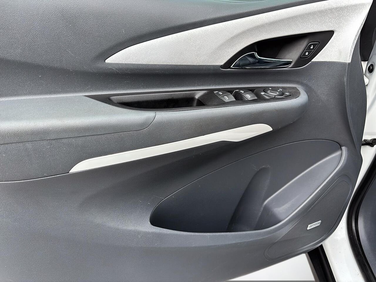 2020 CHEVROLET BOLT PREMIER White Saint-Hyacinthe - photo #9