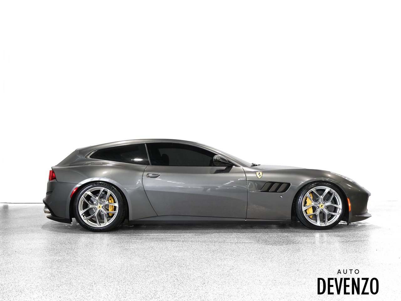 2018 Ferrari GTC4Lusso Grey Saint-Eustache - photo #3