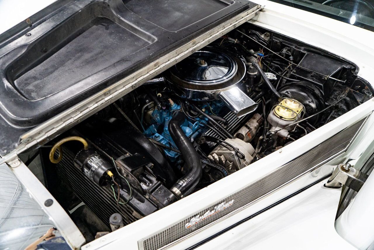 Phillips Motor Car Berlina Coupe Only 1 of 78 produced. Very rare | PRIX EN USD 1981 Blanc Montréal - photo #14