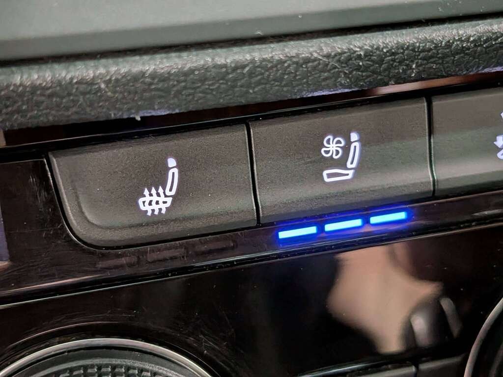 Volkswagen Jetta 2020 Blanc Val-David - photo #27