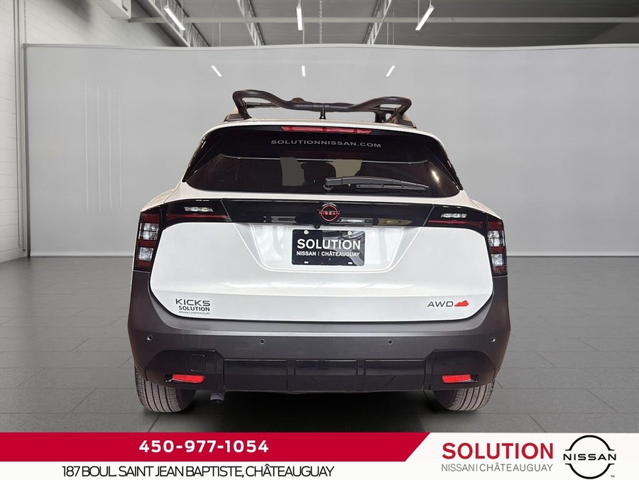 NISSAN Kicks KICKS ROCK CREEK 2027 Blanc d'Aspen triple couche