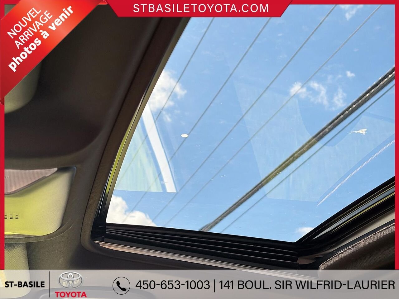 TOYOTA RAV4 PRIME 2023 Blanc Saint-Basile-le-Grand - photo #6