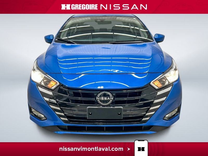 Nissan Versa SV CARPLAY CAMERA A PARTIR DE 2.99% 2024 Bleu
