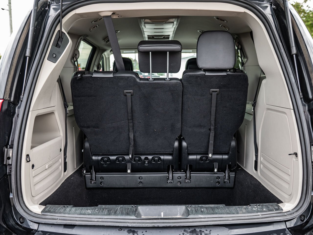 2016 Dodge Grand Caravan Black Sainte-Julienne - photo #7