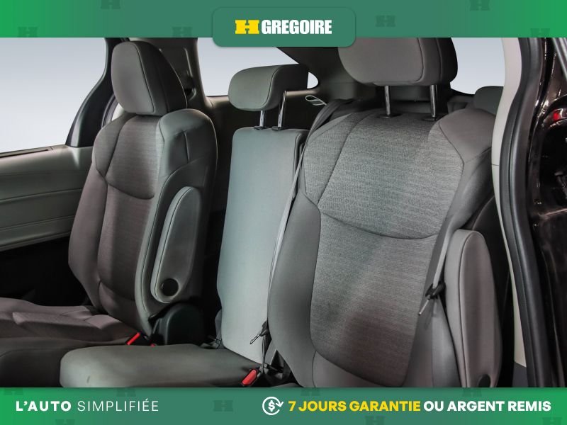 2023 Toyota Sienna Black Blainville - photo #23