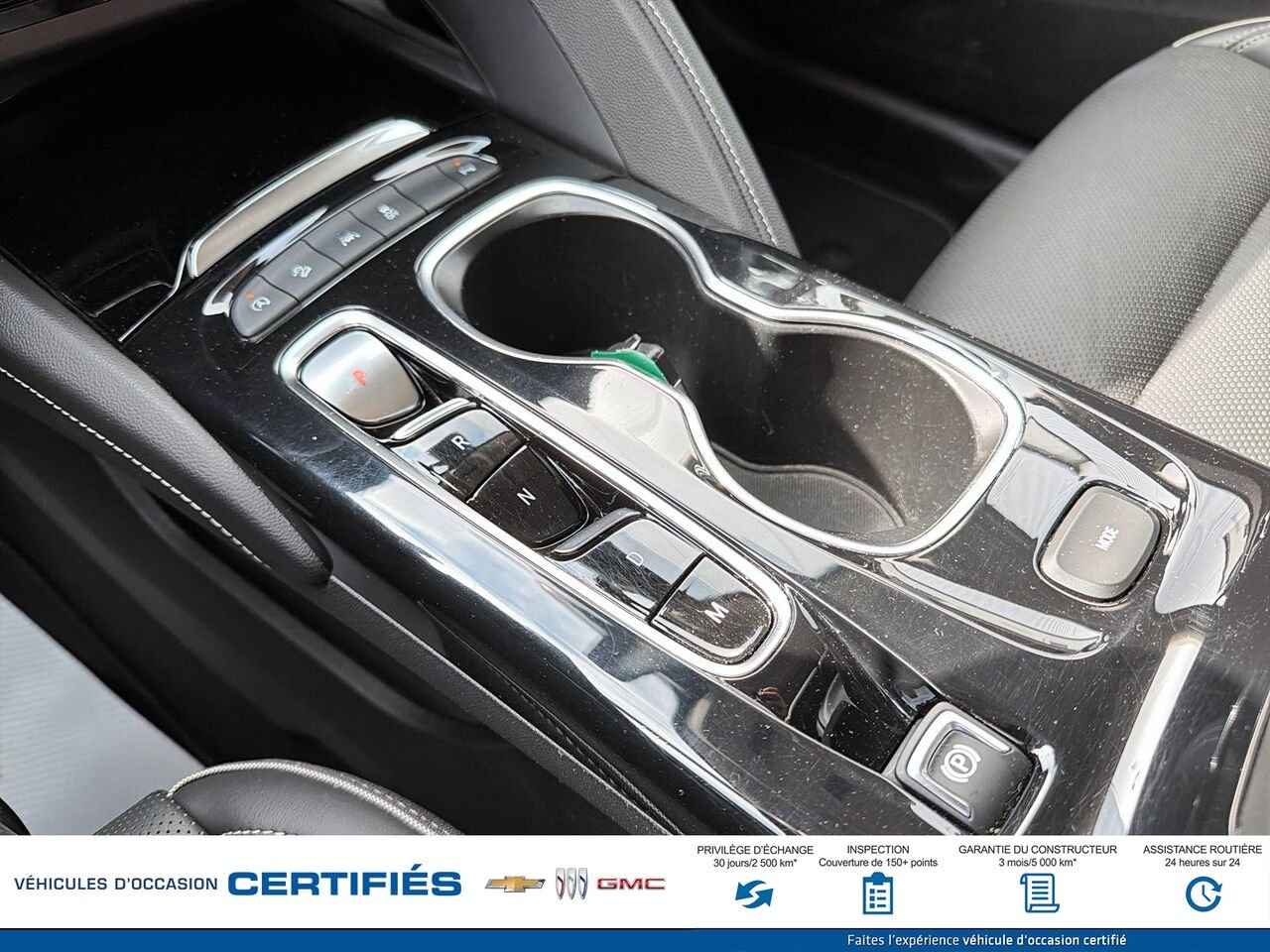 BUICK ENVISION Essence 4 portes TI 2022 Noir Montmagny - photo #16