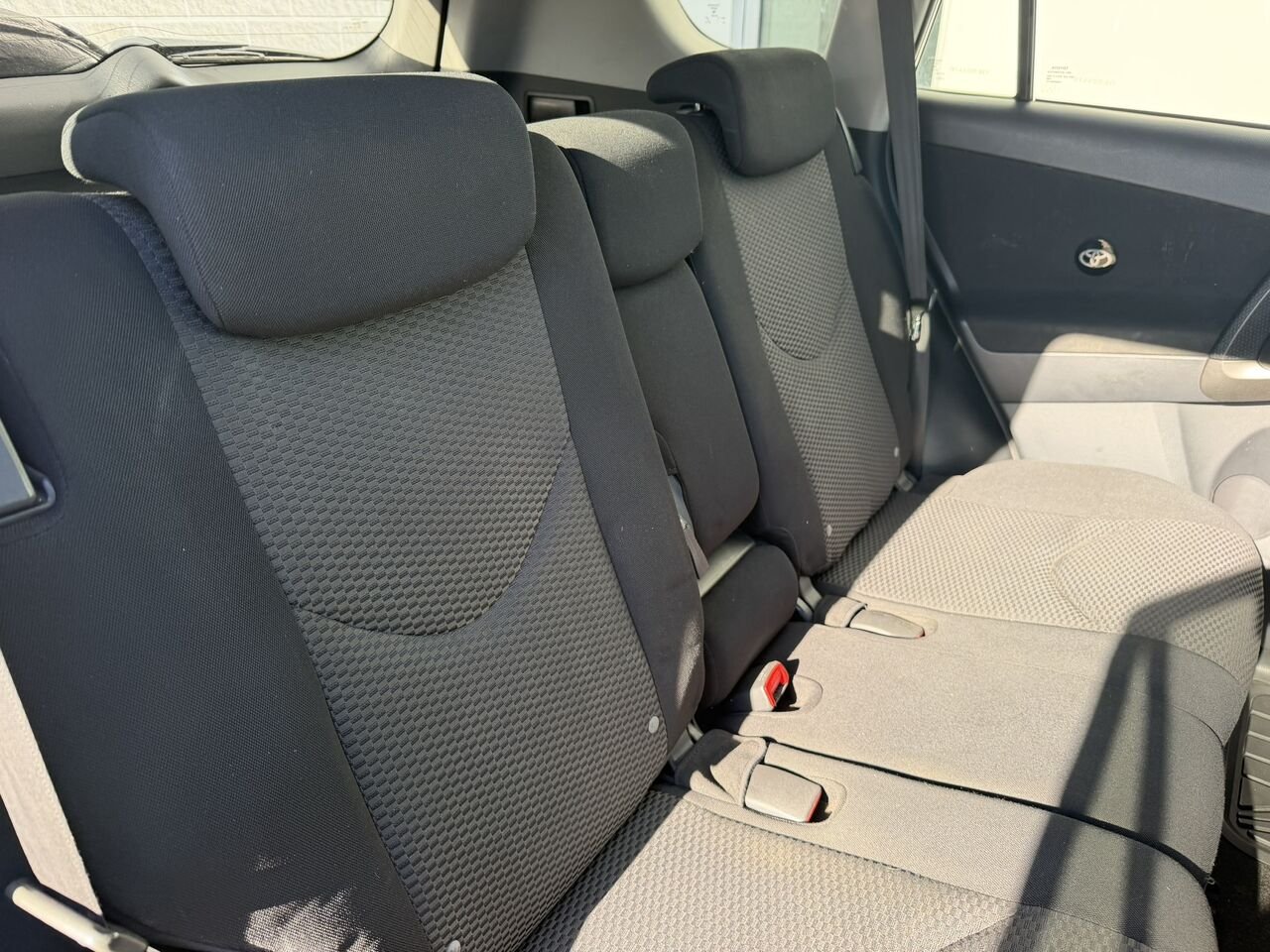 2010 Toyota RAV4 SPORT **IMPECCABLE** Grey Laval - photo #6