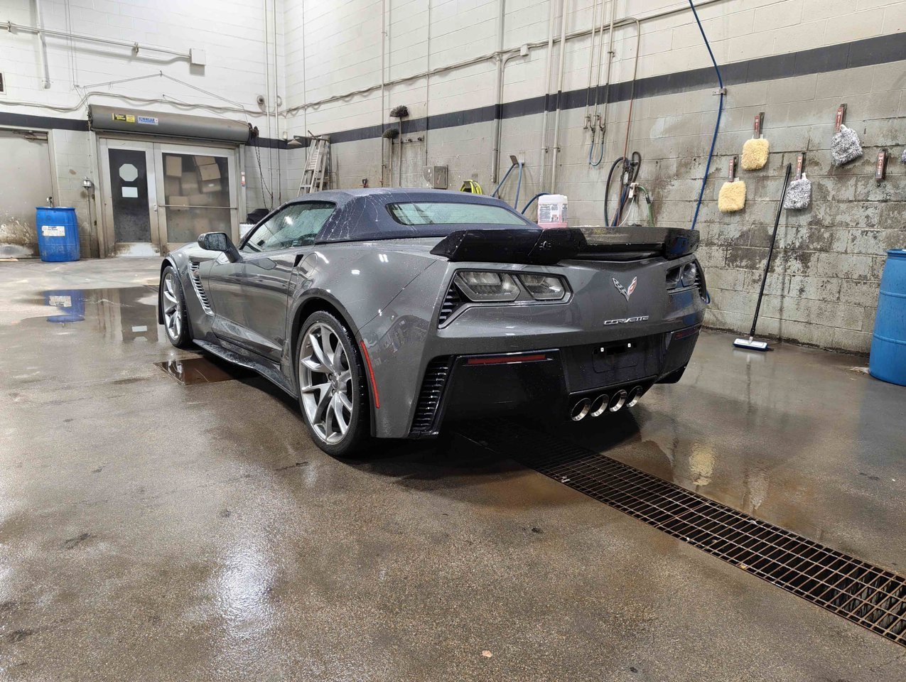 2016 Chevrolet Corvette 2dr Z06 Conv w/3LZ Shark Gray Metallic Sherwood Park - photo #4