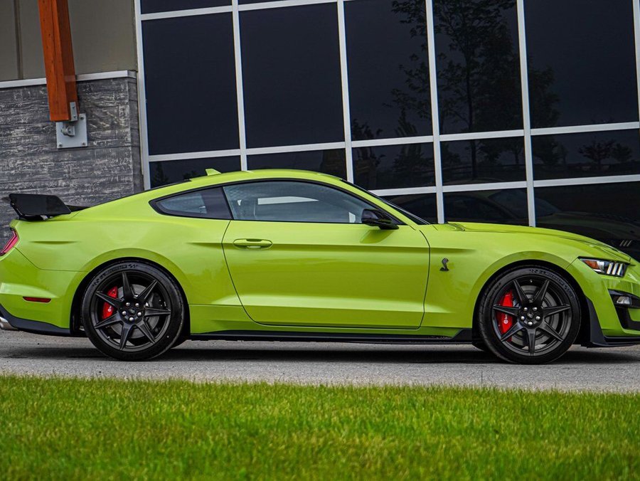 2020 Ford Mustang Shelby GT500 Carbon Track Package NEW Green