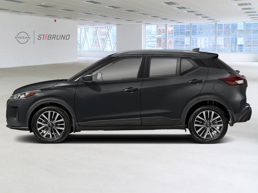 2025 Nissan Kicks Play SV TA Super Black