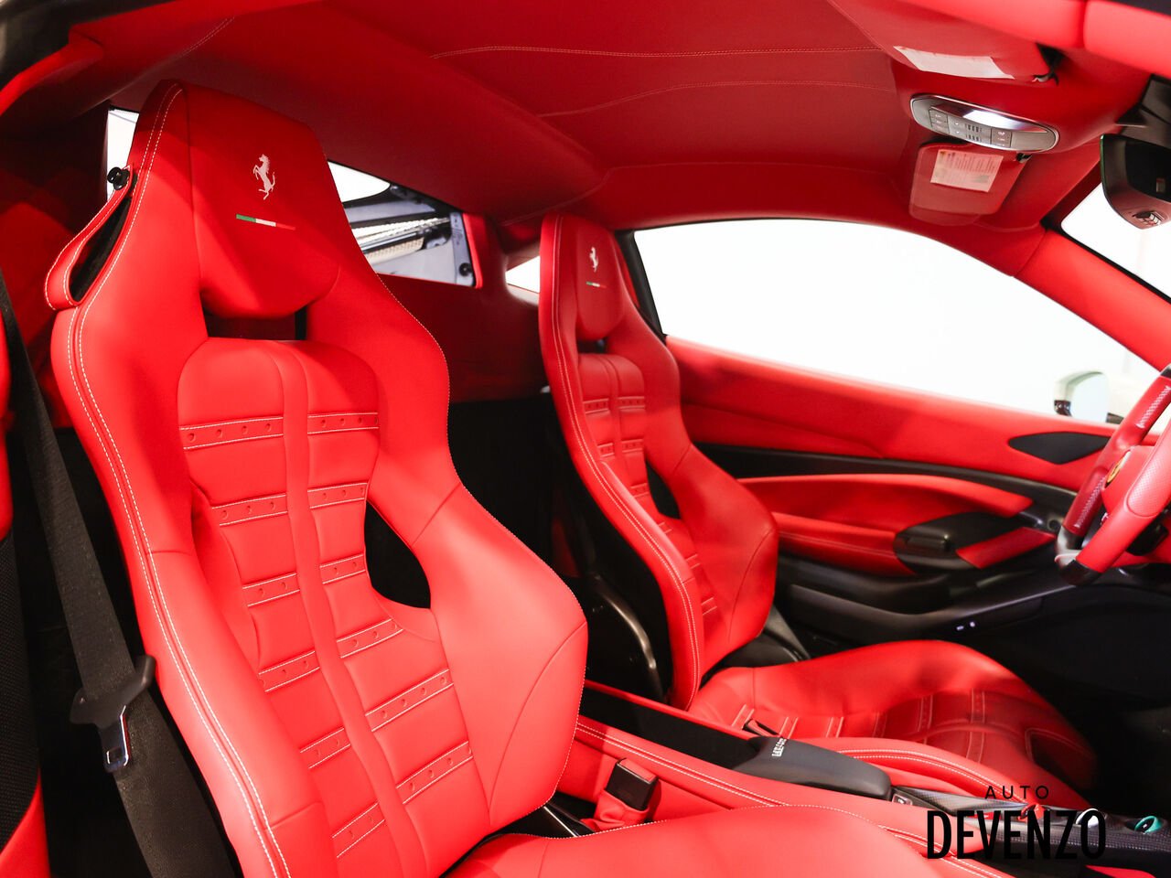 Ferrari F8 Tributo 2022 Blanc Saint-Eustache - photo #8