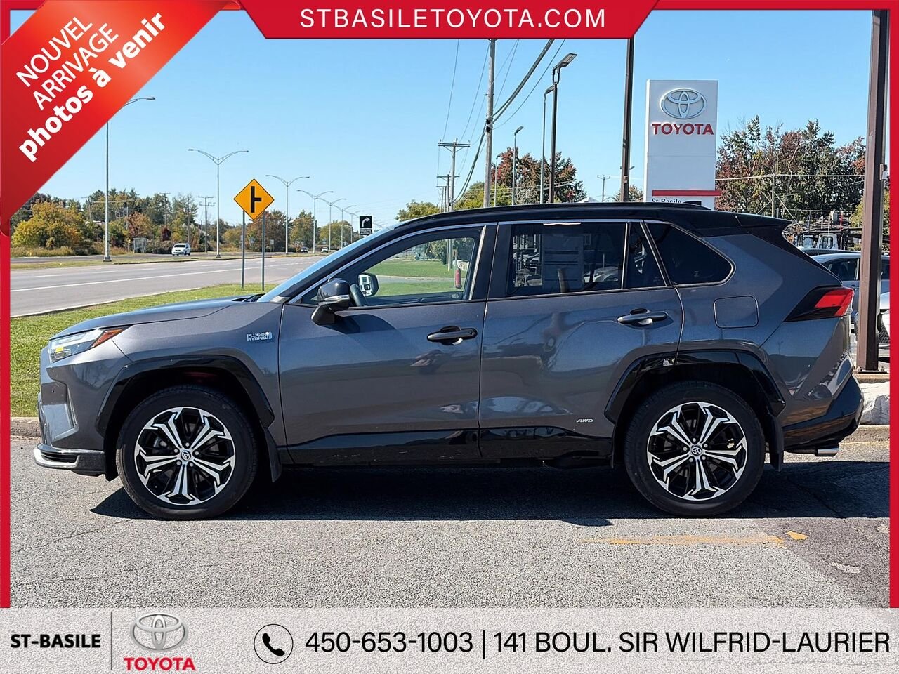 2024 TOYOTA RAV4 PRIME Grey Saint-Basile-le-Grand - photo #1