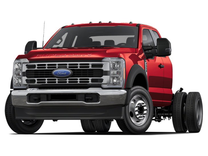 2026 Ford Super Duty F-550 DRW Chassis-Cabs XLT