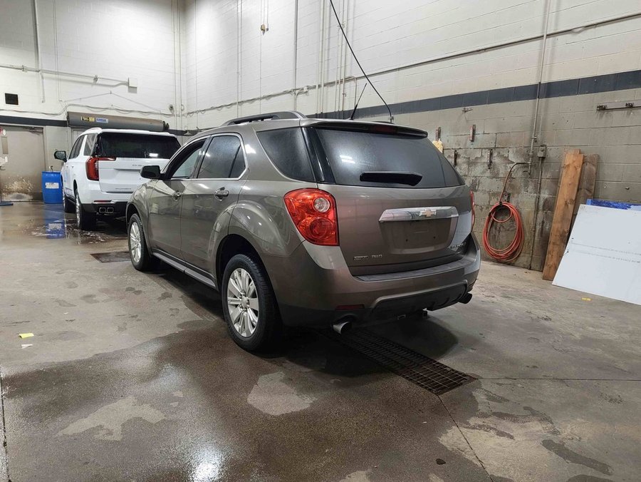 2011 Chevrolet Equinox 2011 Brown
