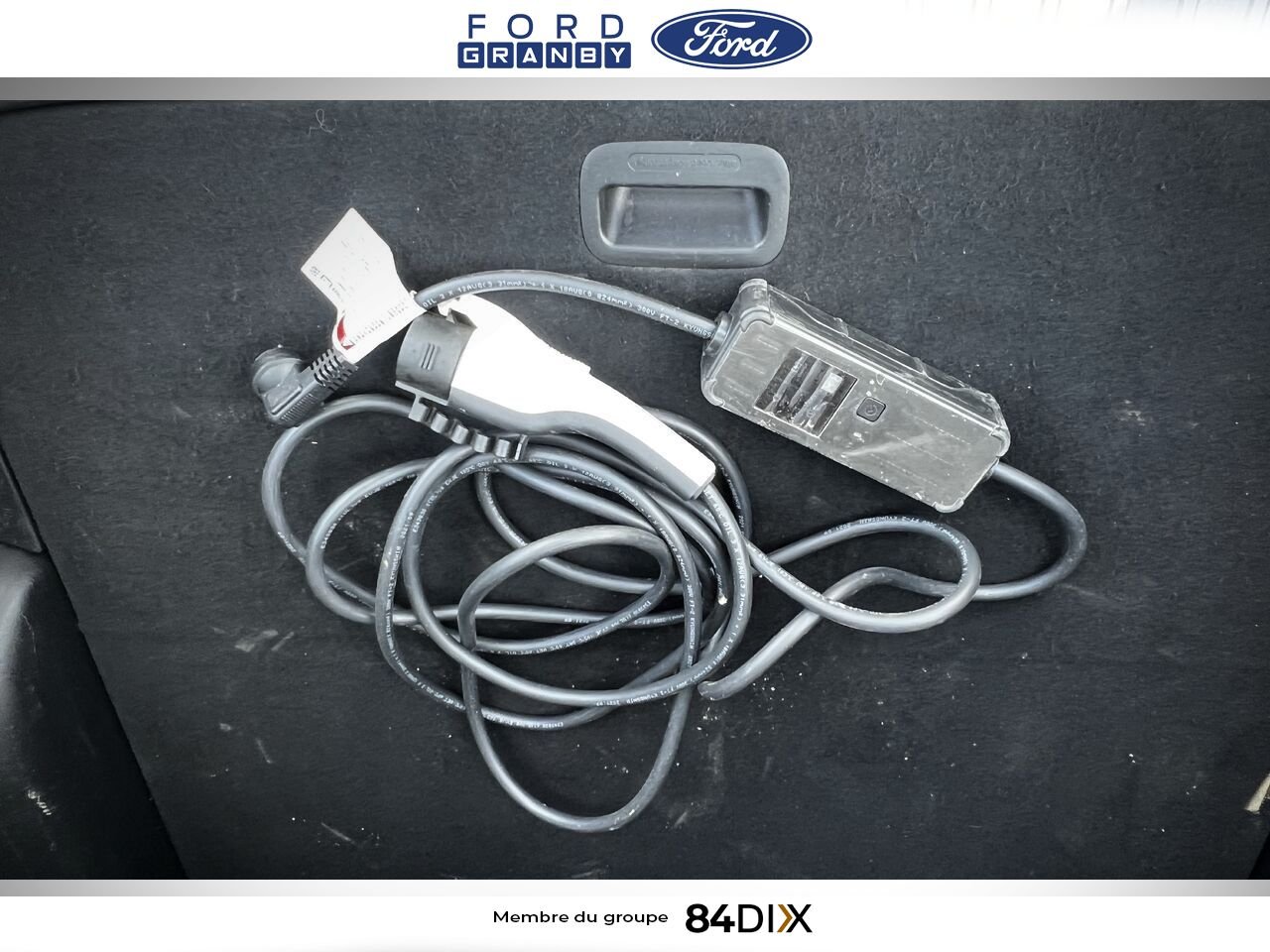 Hyundai Tucson hybride rechargeable 2022 Gris Granby - photo #21
