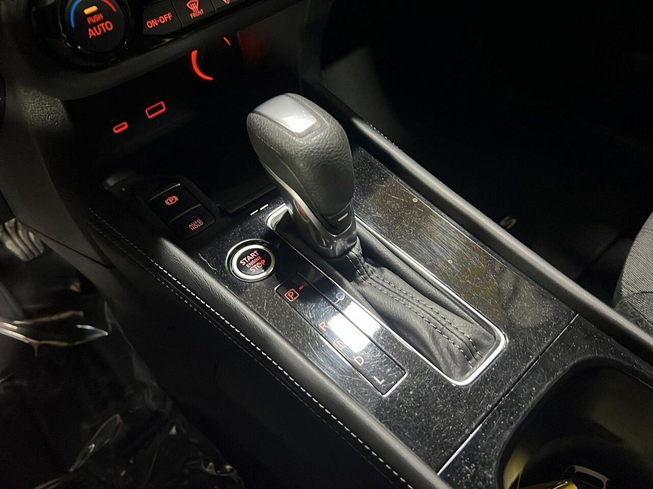 Nissan Kicks SV TA 2024 Blanc Québec - photo #14