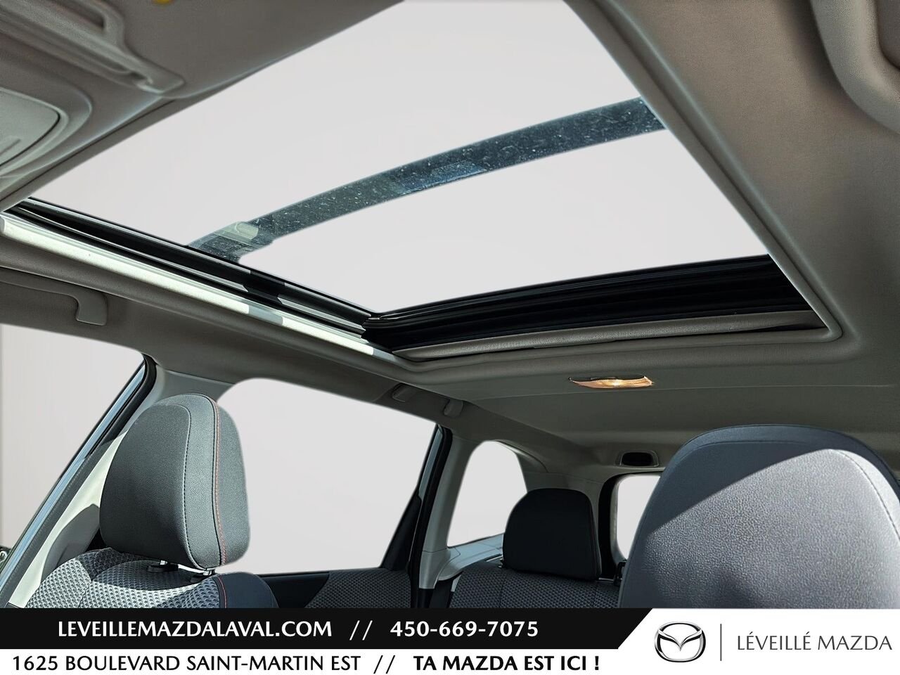 2021 Subaru Forester 2.5i Sport Silver Laval - photo #20