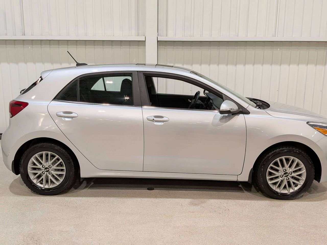 Kia Rio 5-door EX Auto 2018 Argent Val-David - photo #7
