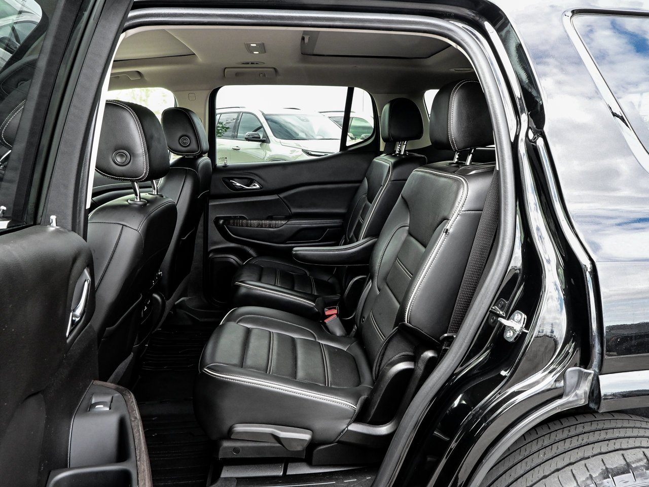 2023 GMC Acadia AWD 4dr Denali Black Sherwood Park - photo #35