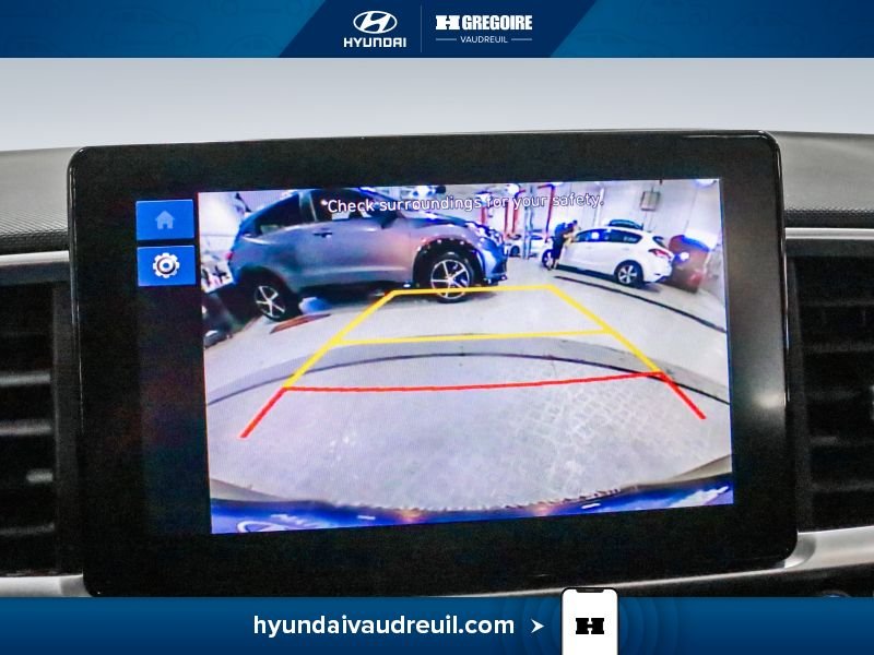 2025 Hyundai Venue Blue Blainville - photo #26