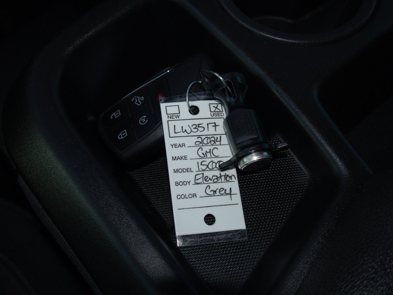 2024 GMC Sierra 1500 4WD Crew Cab 147 Elevation Grey Sherwood Park - photo #34