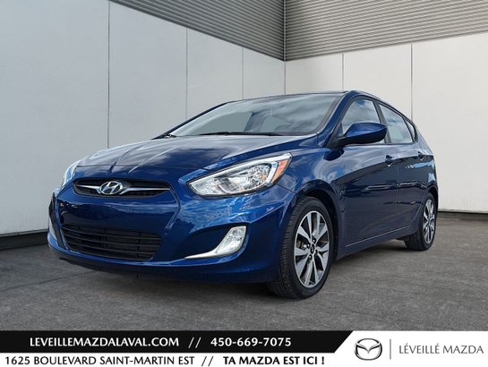 2017 Hyundai Accent SE 5 portes à hayon à transmission automatique Blue
