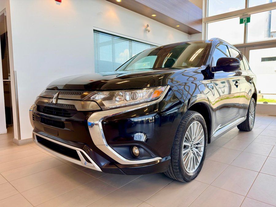 2020 Mitsubishi Outlander Plug-In Hybrid 2020 White