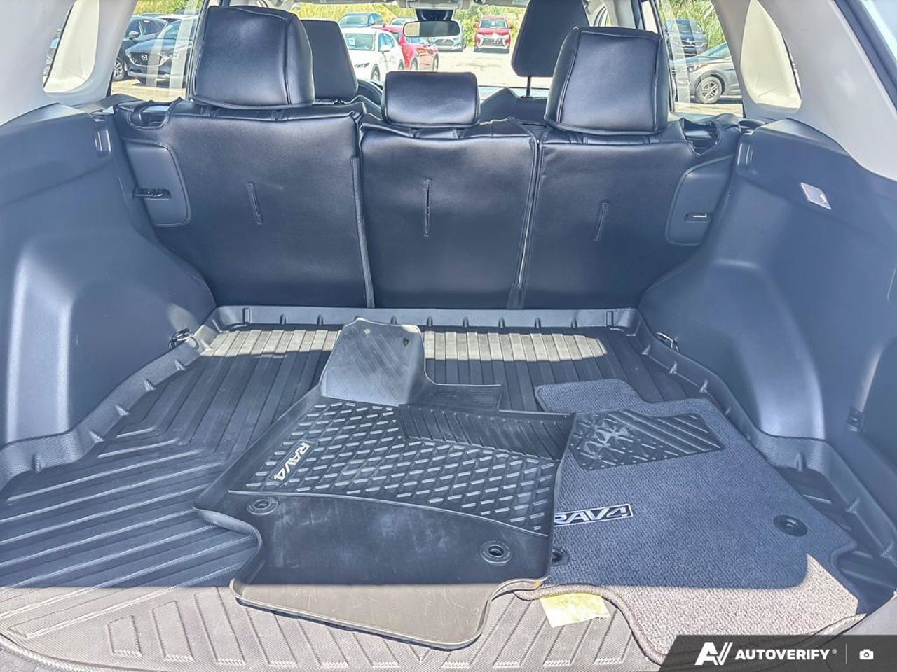 2021 Toyota RAV4 2T3Z1RFVXMW184652 White Mirabel - photo #14