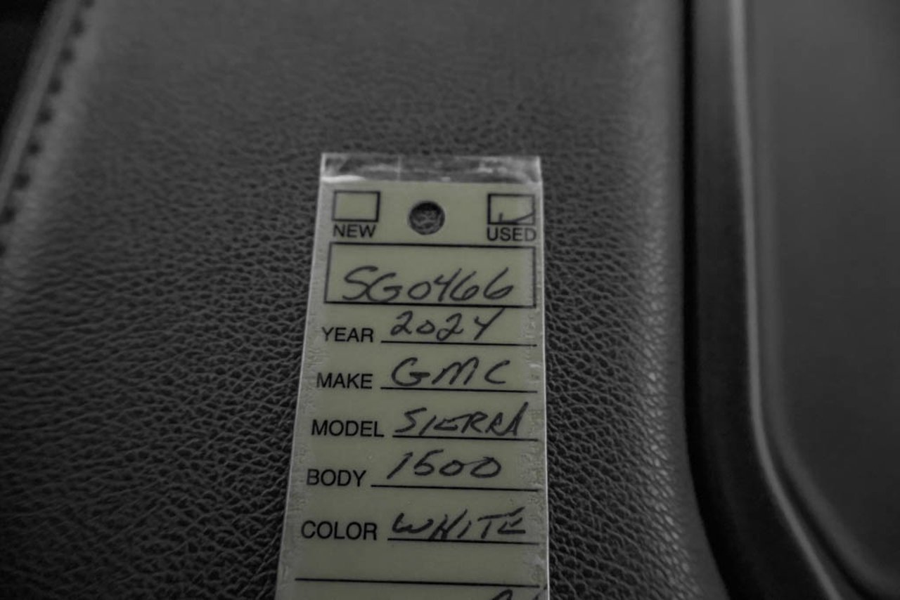 2024 GMC Sierra 1500 4WD Crew Cab 147 Pro White Sherwood Park - photo #31