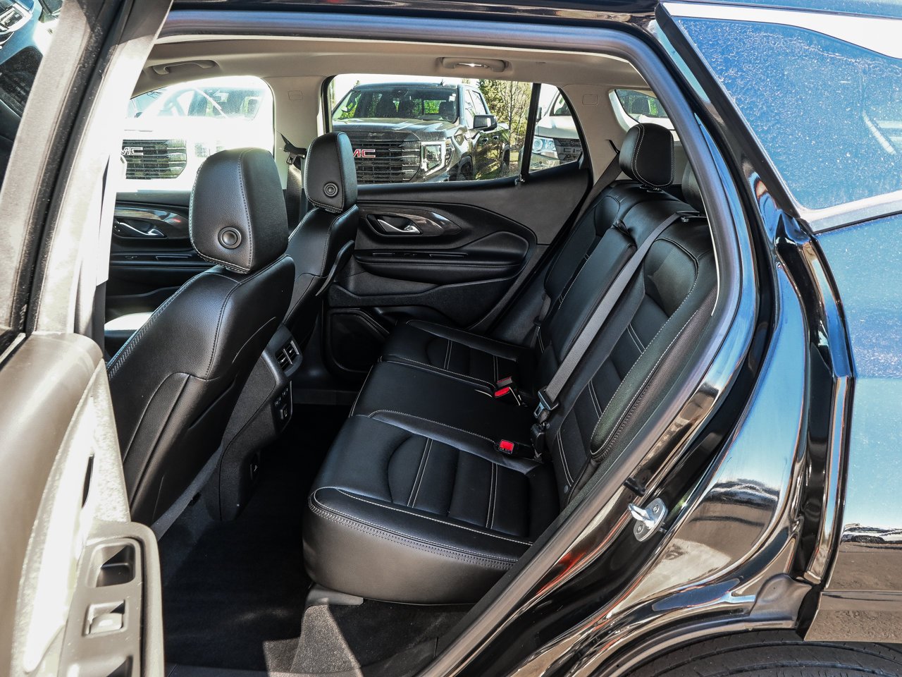 2022 GMC Terrain AWD 4dr Denali Black Sherwood Park - photo #32