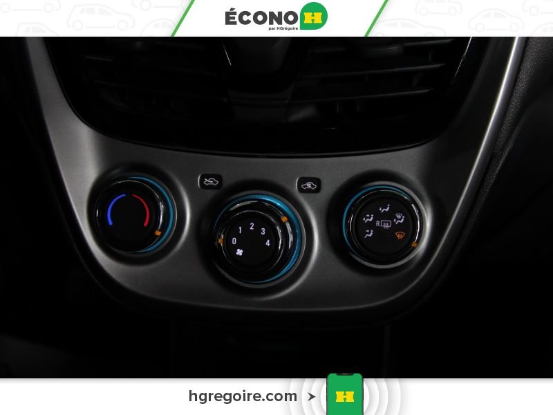 2016 Chevrolet Spark Green Saint-Eustache - photo #14