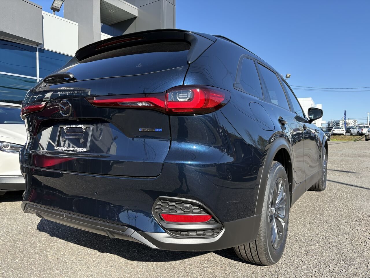 MAZDA CX-70 hybride rechargeable GS-L SC TI 2026 Bleu cristal foncé mica Montmagny - photo #3
