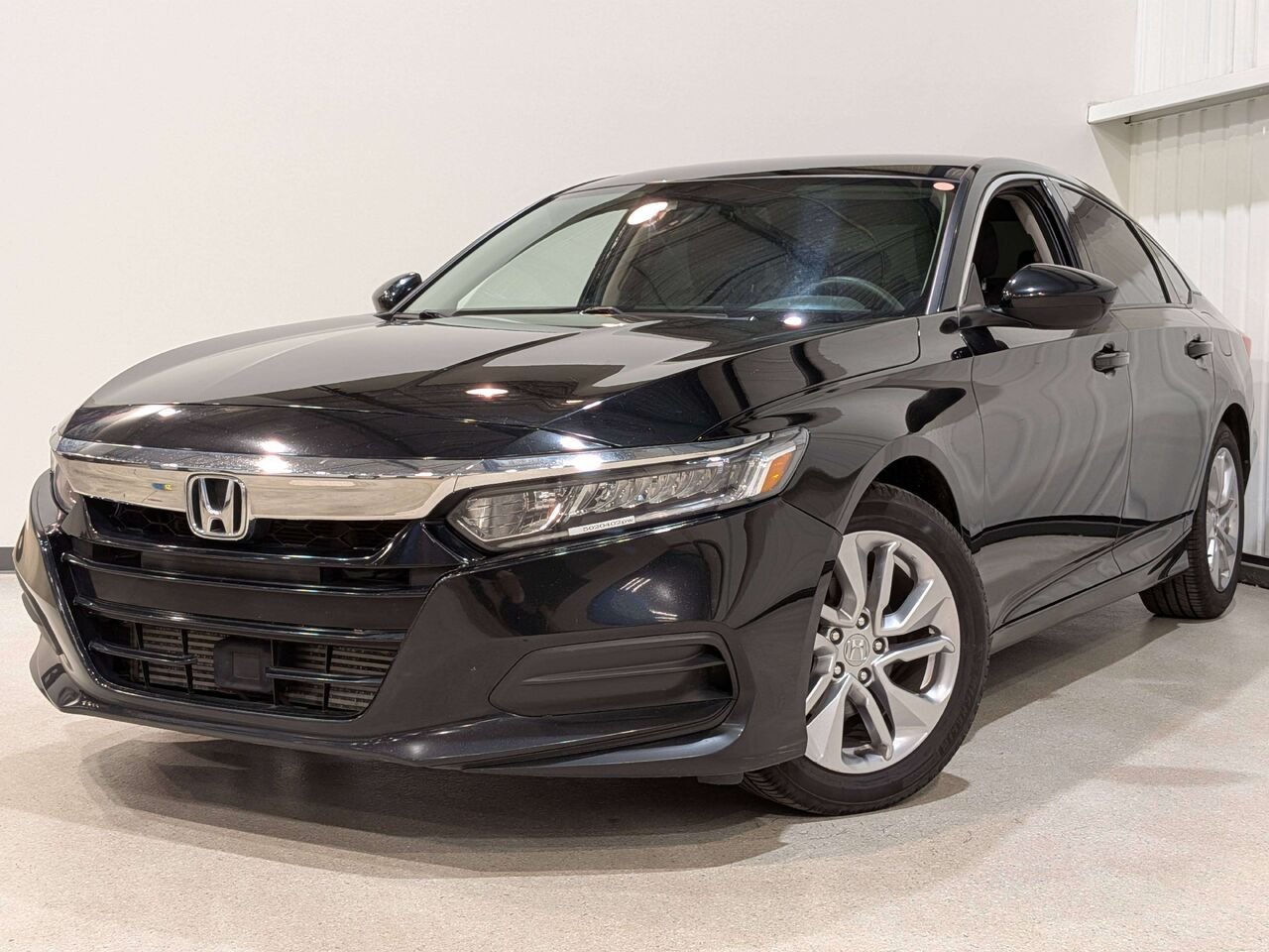 2018 Honda Accord Sedan LX CVT Black Mirabel - photo #0