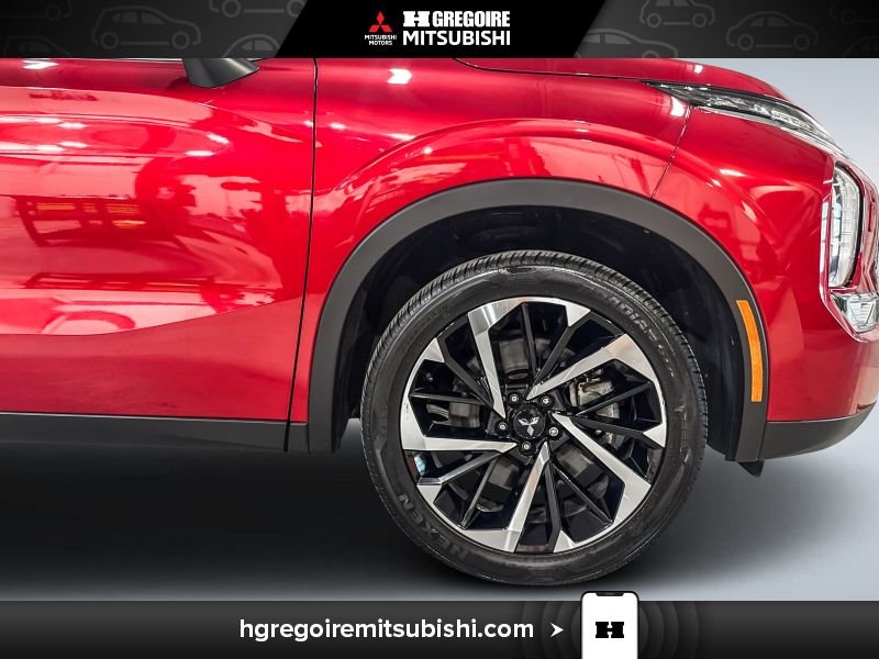 2024 Mitsubishi Outlander Red Saint-Eustache - photo #11