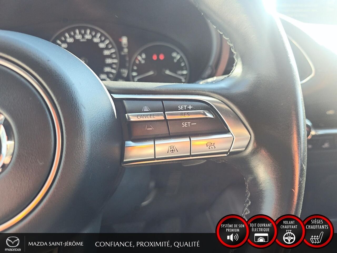Mazda Mazda3 Sport GT | 30 000 KM | CUIR | TOIT OUVRANT | NAVIGATION 2022 Noir Saint-Jérôme - photo #15