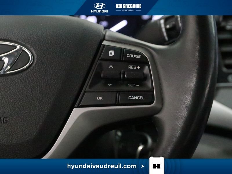 Hyundai Elantra 2018 Argent Laval - photo #21