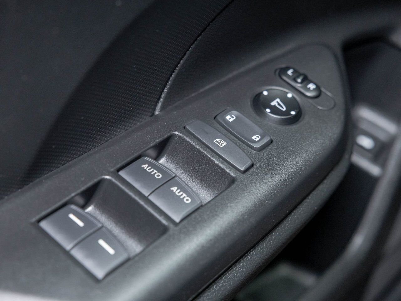 Honda Civic LX AUTOMATIQUE *SIEGES CHAUF* CARPLAY *GR SECURITE 2021 Gris Saint-Jérôme - photo #21