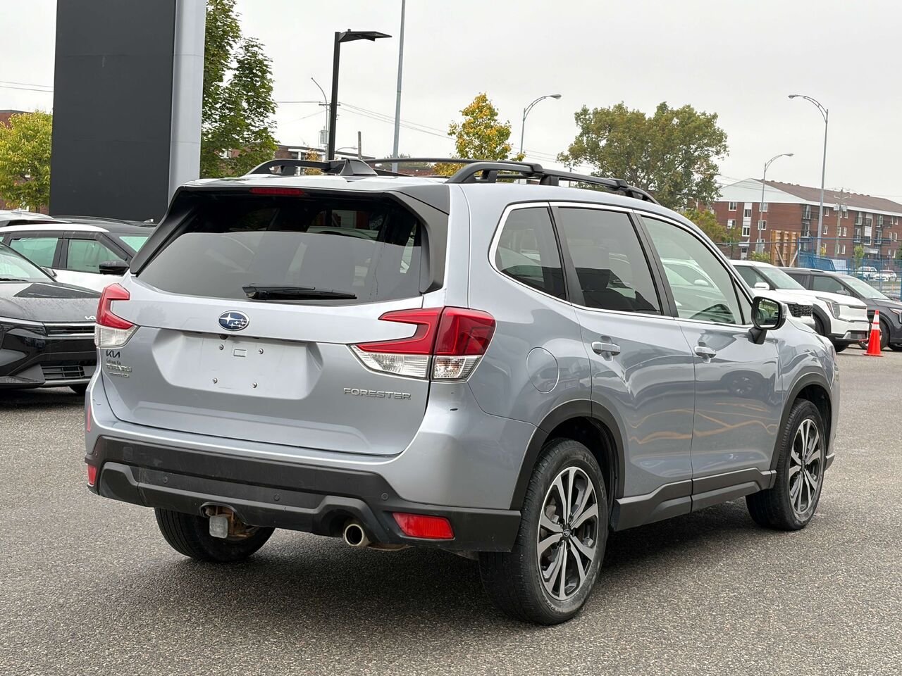 2024 Subaru Forester Silver Gatineau - photo #5