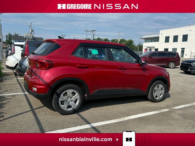 2020 Hyundai Venue Red Saint-Eustache - photo #11
